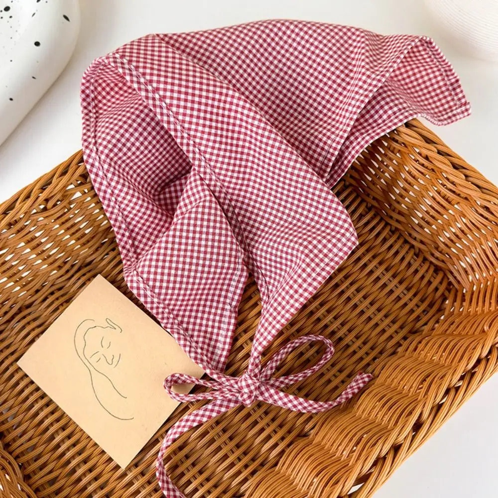 Foulard Triangle à Carreaux Rouge
