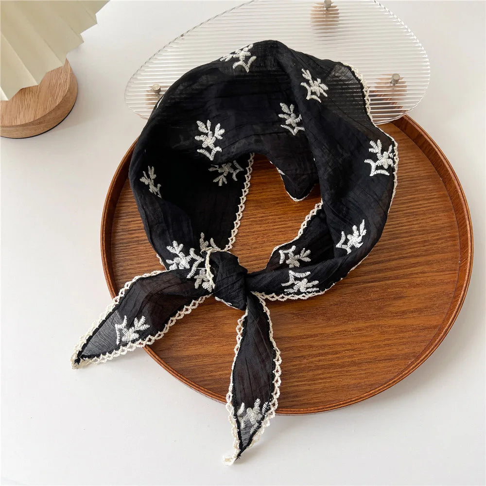 Foulard de Cheveux Triangle Fleuri Noir