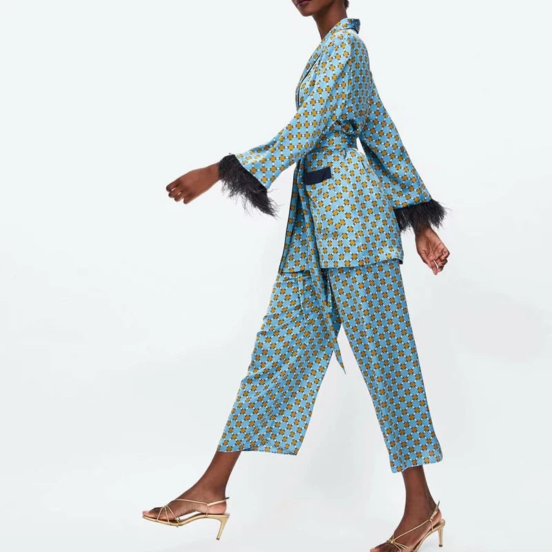 Ensemble Pyjama Kimono à Plumes fluide