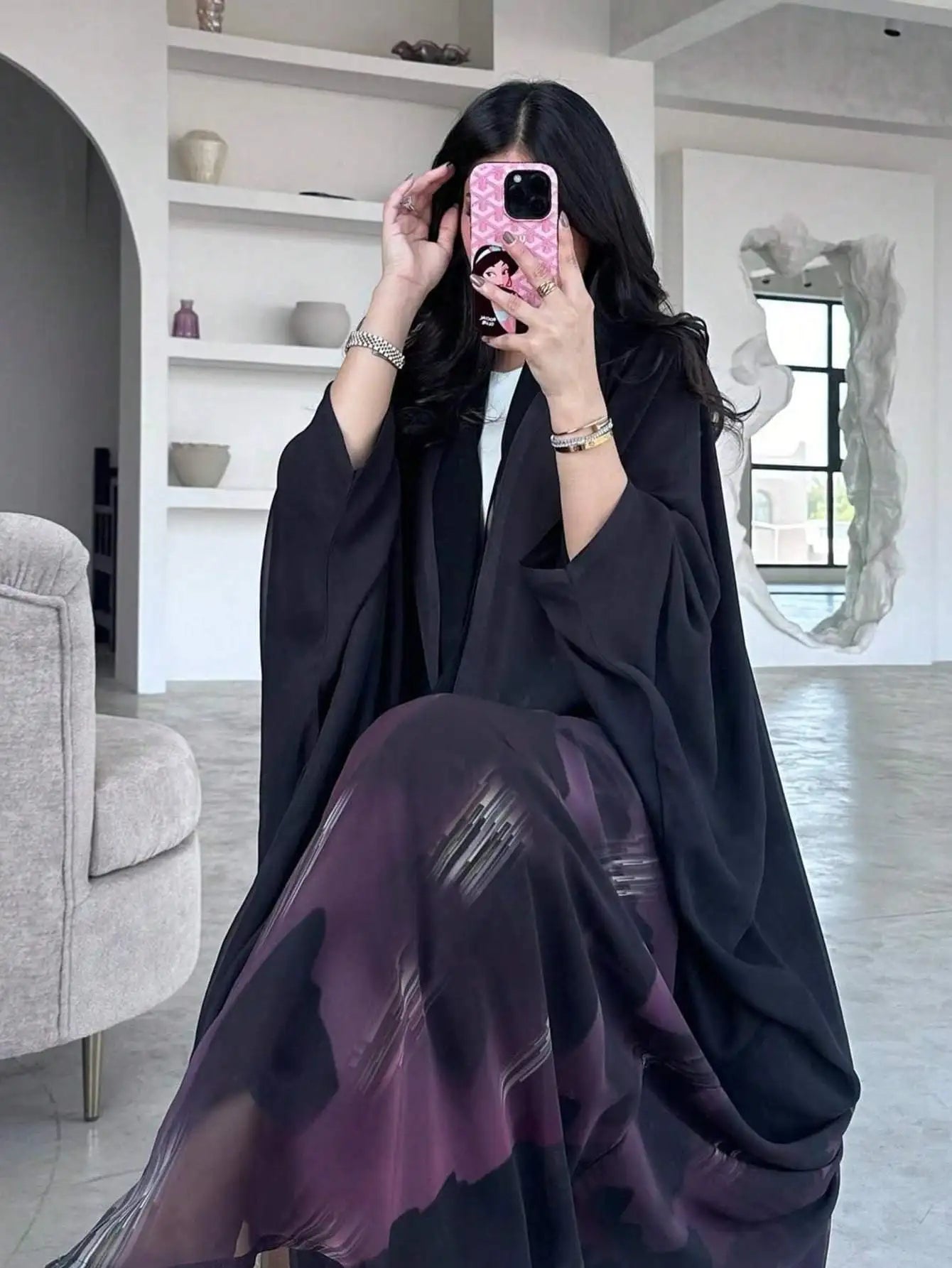 Kimono Abaya à Motifs Élégants ouvert