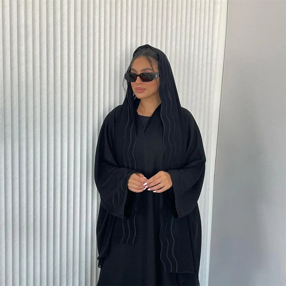 Kimono Abaya avec Hijab Noir chic