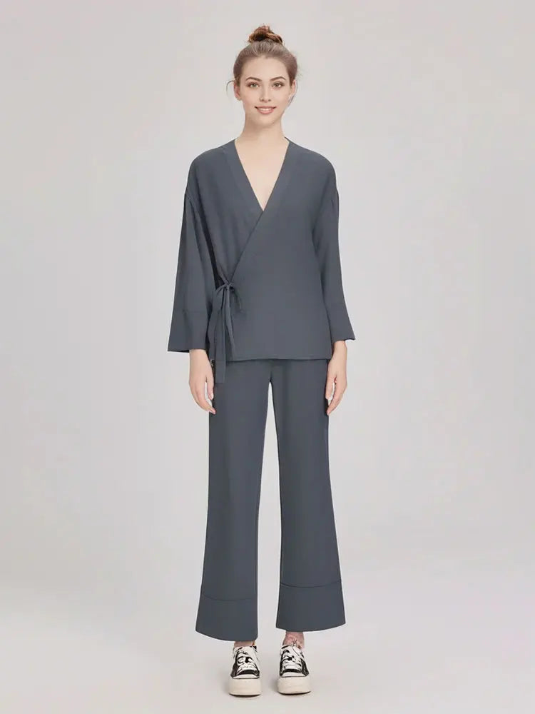 Ensemble Kimono Gris Minimaliste