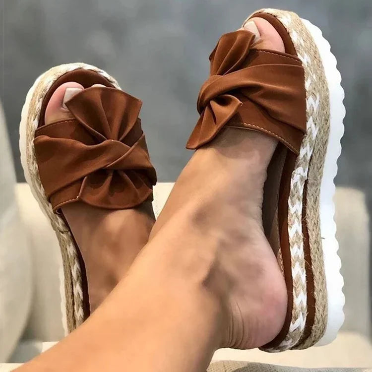 Sandales Compensées à Nœud Marron