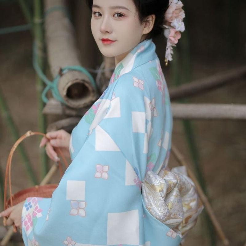 Kimono Japonais Bleu Ciel