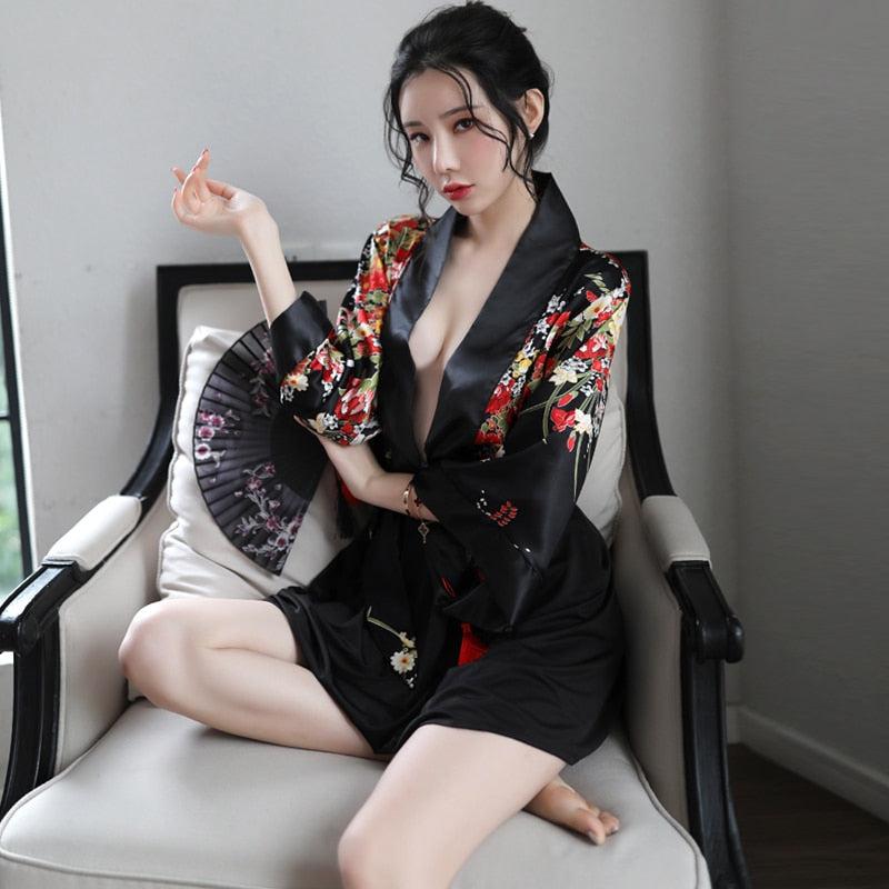 Kimono Japonais Traditionnel Court Femme Sexy