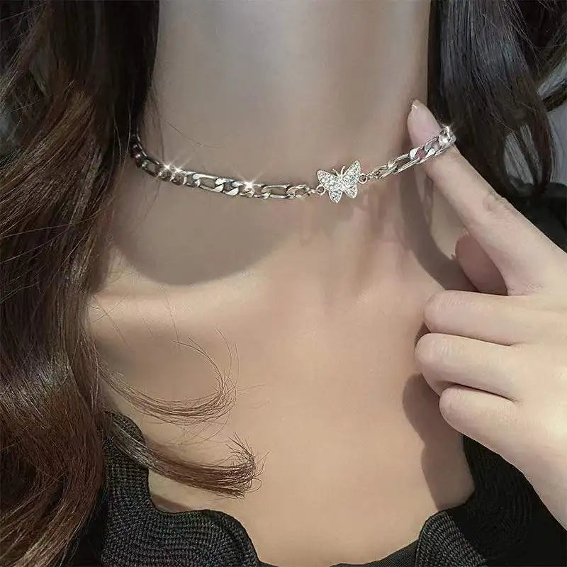 Chaîne Ras du Cou Papillon Strass