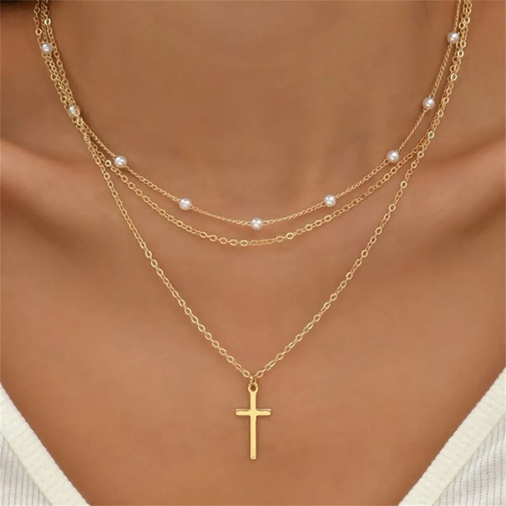 Collier Triple Rangs à Croix