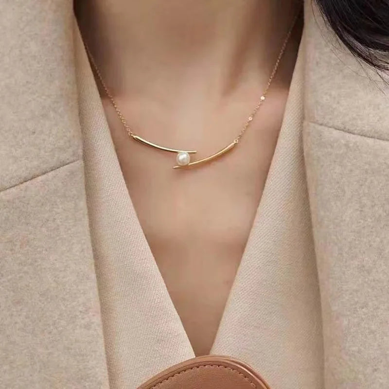 Collier Épuré à Perle