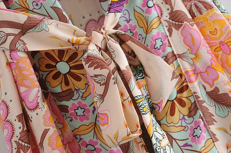 Kimono de Plage Rose à Fleurs ceinture