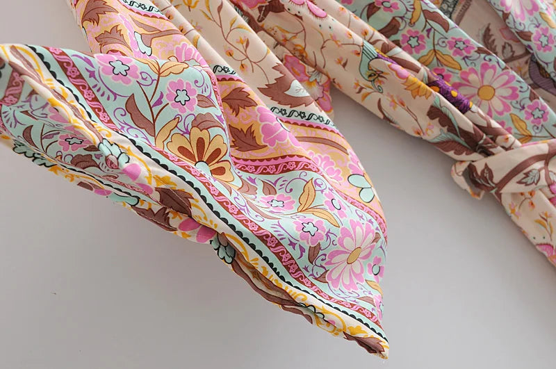 Kimono de Plage Rose à Fleurs chic