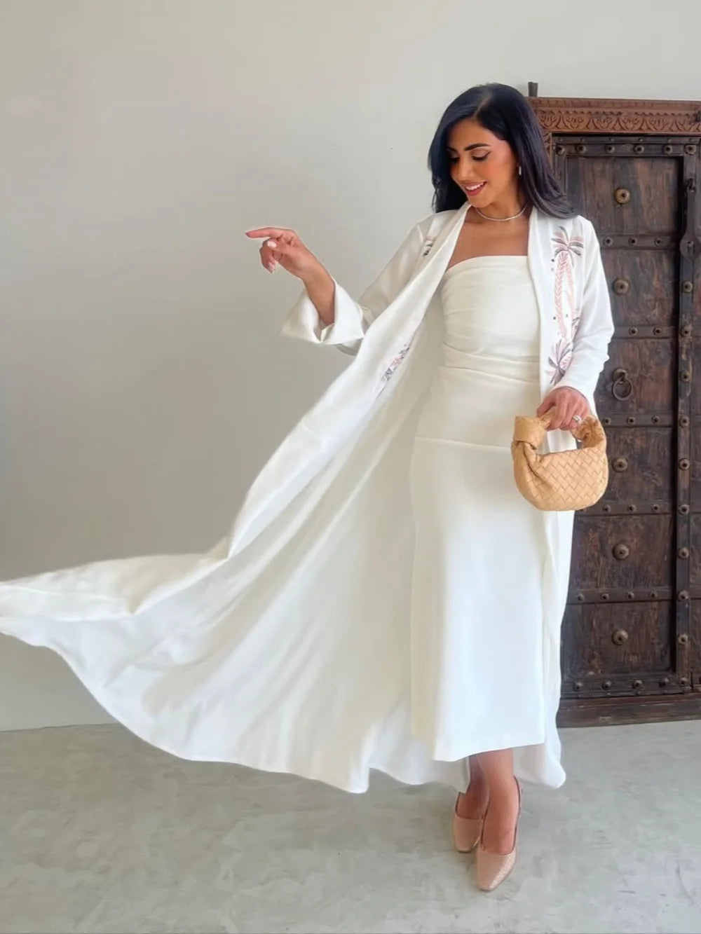Kimono Abaya Blanc Brodé Luxueux long