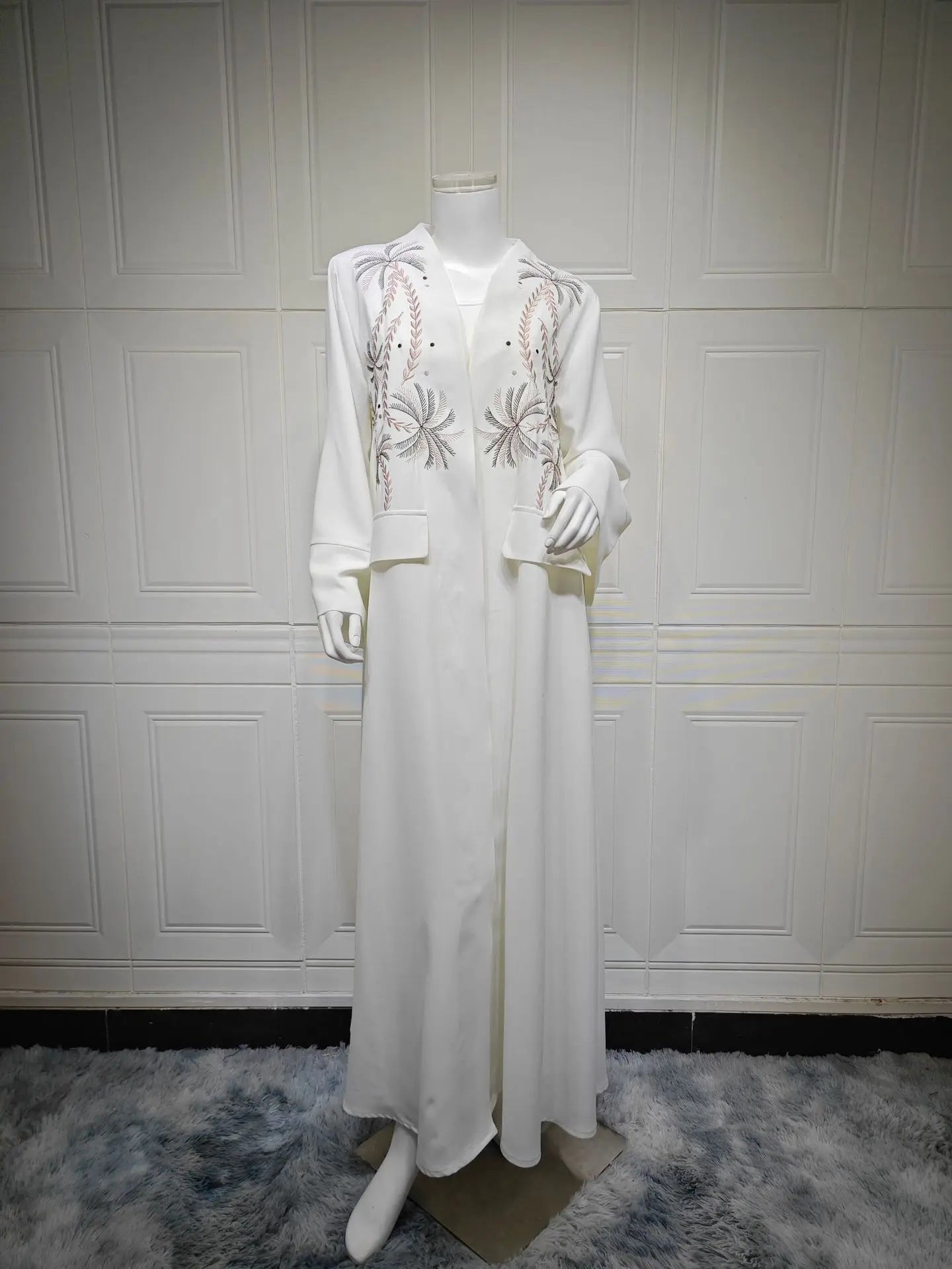 Kimono Abaya Blanc Brodé Luxueux tendance