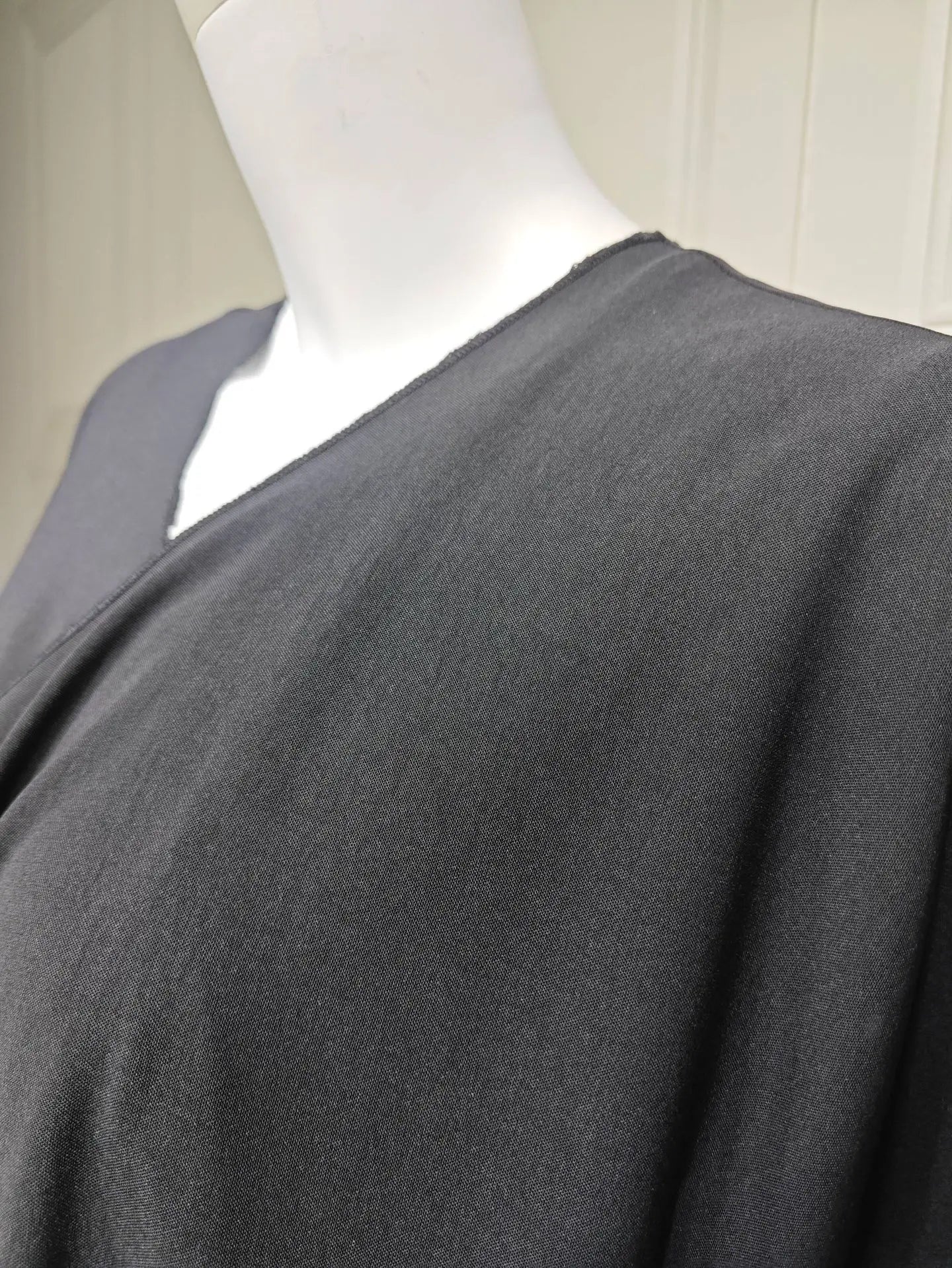 Kimono Abaya Noir à Sequins Col V