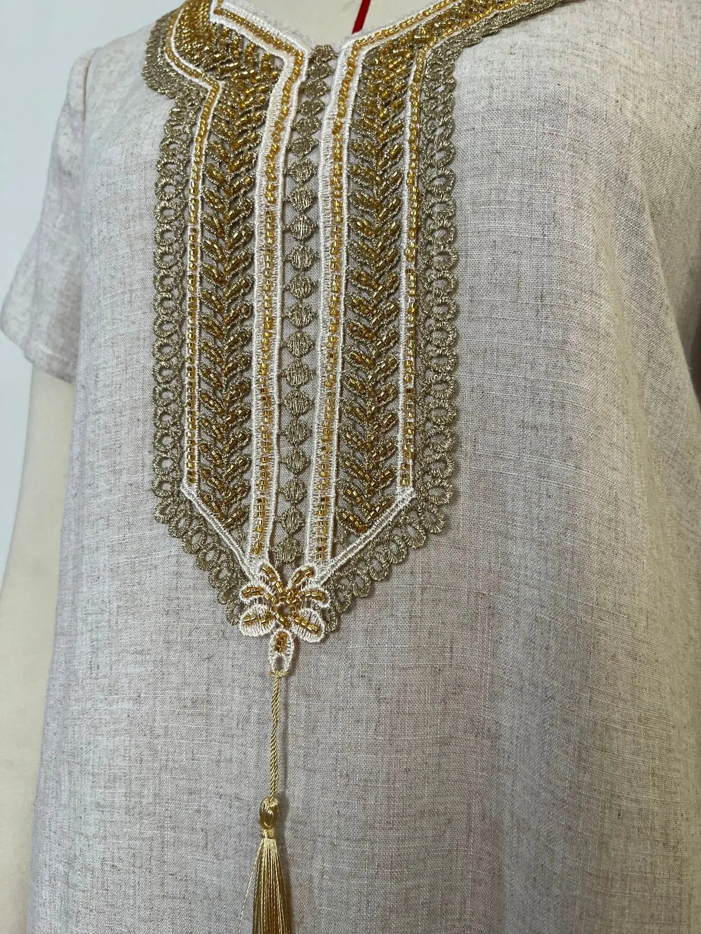 Kimono Abaya Raffiné avec Robe bien soigné
