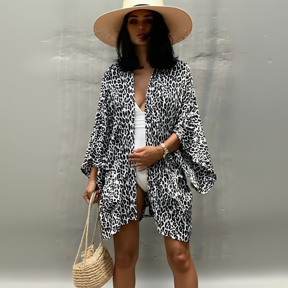 Kimono de Plage Léopard Noir et Blanc Design
