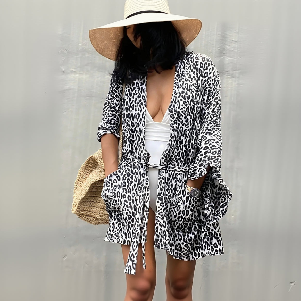 Kimono de Plage Léopard Noir et Blanc Femme