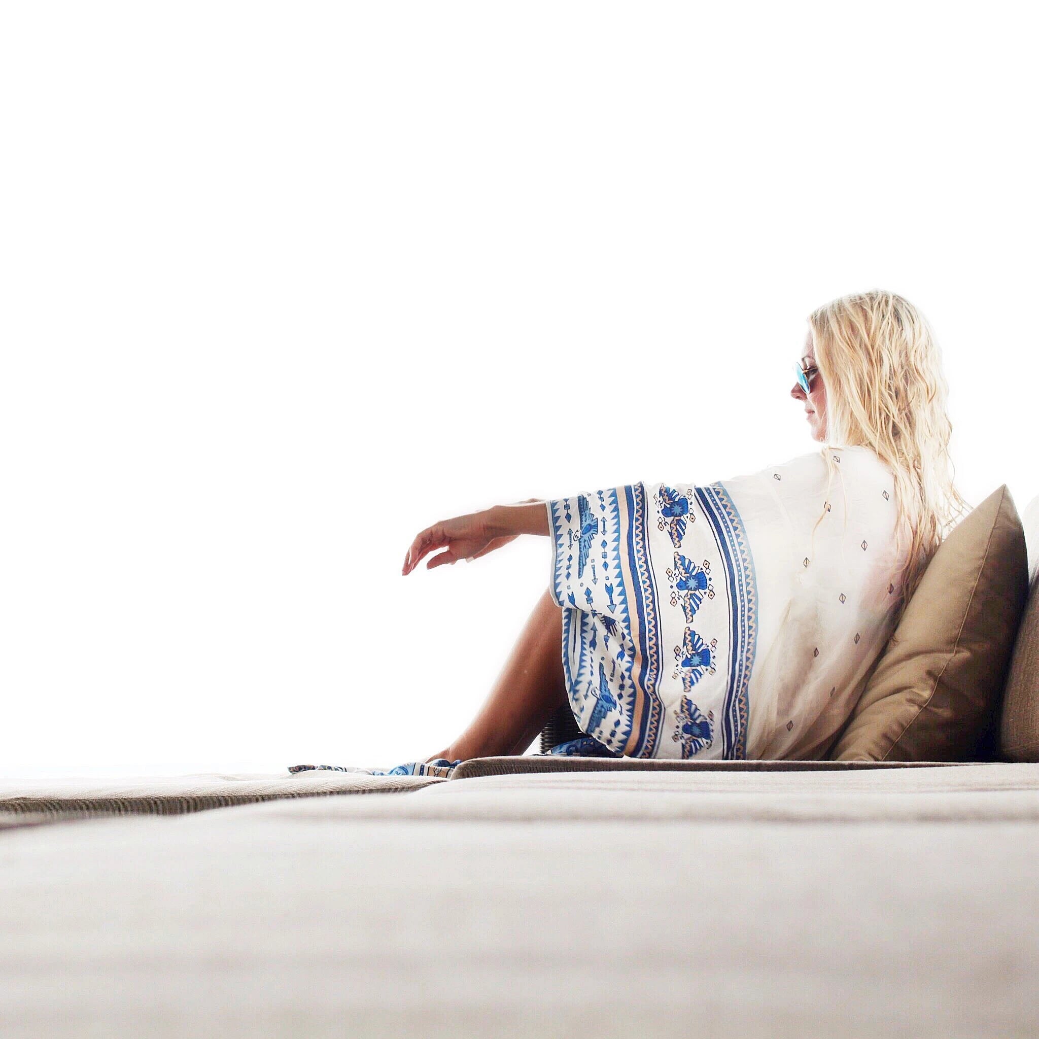 Kimono de Plage Long Boho Blanc et Bleu Stylé