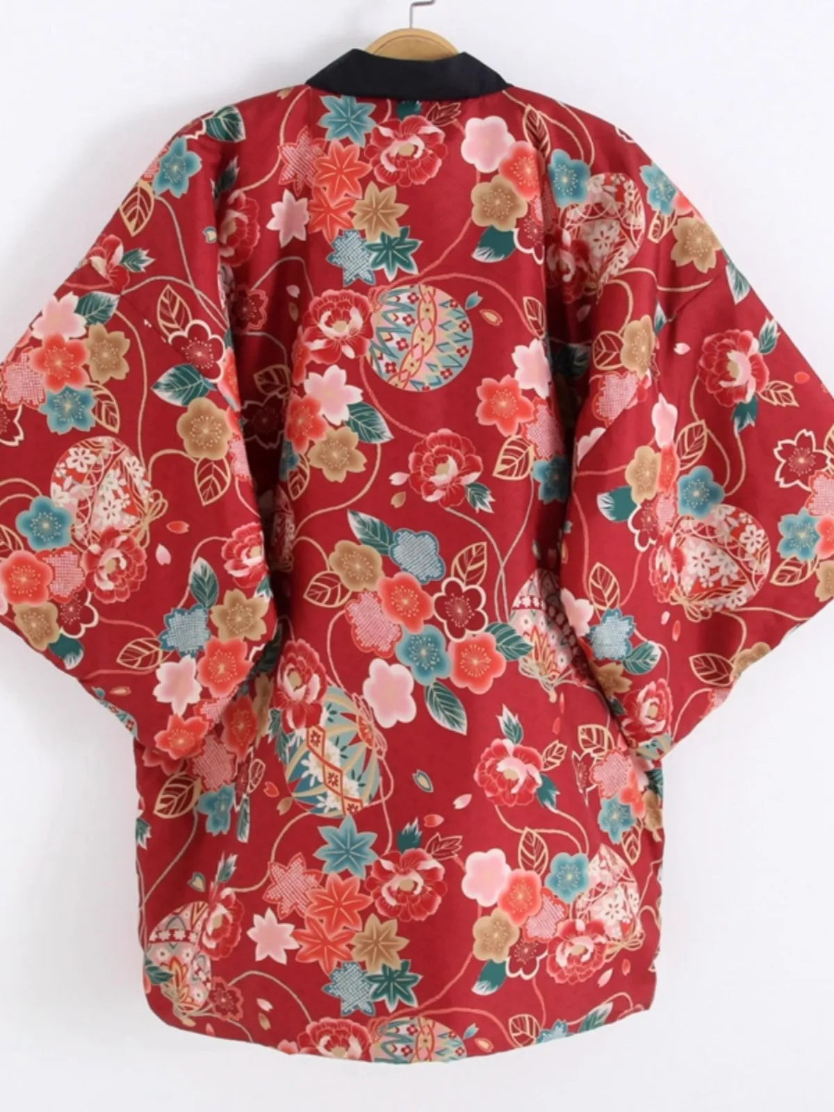 Manteau Kimono Rouge Fleuri doux
