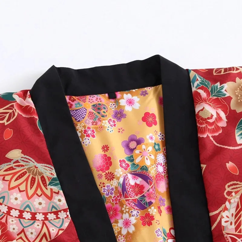 Manteau Kimono Rouge Fleuri col v