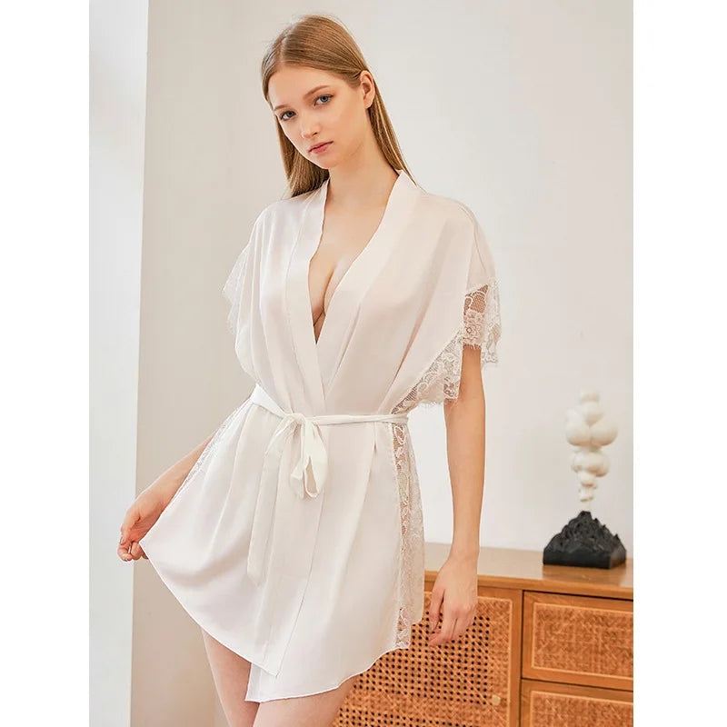 Peignoir Kimono Manches Courtes à Dentelles chic


