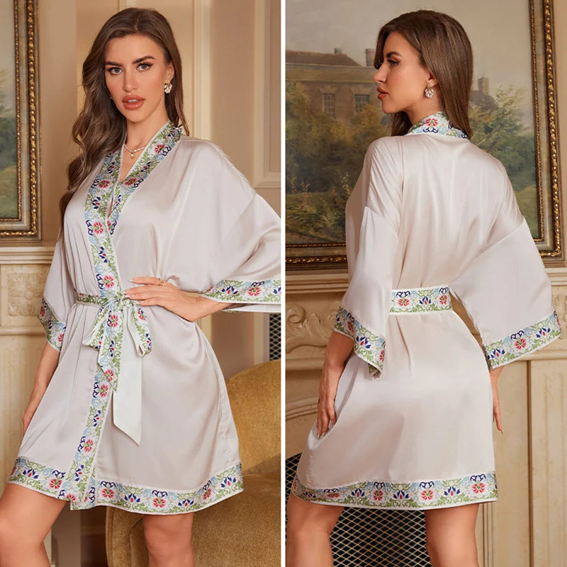 Peignoir Kimono Épuré Sexy court