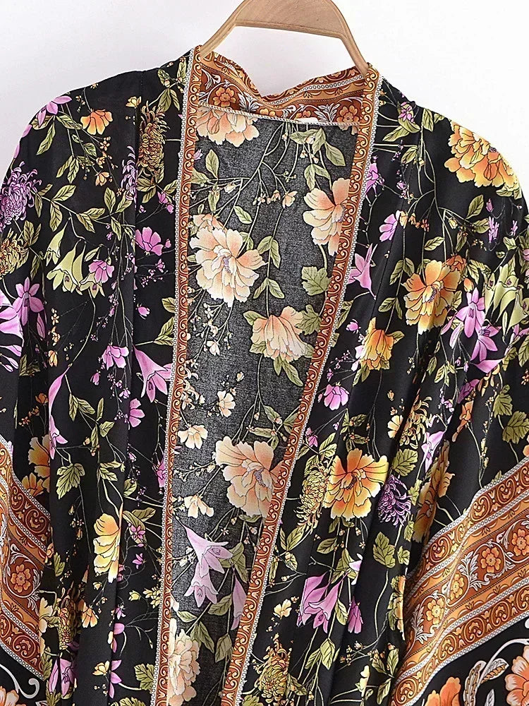 Kimono Bohème Femme Noir Floral col V