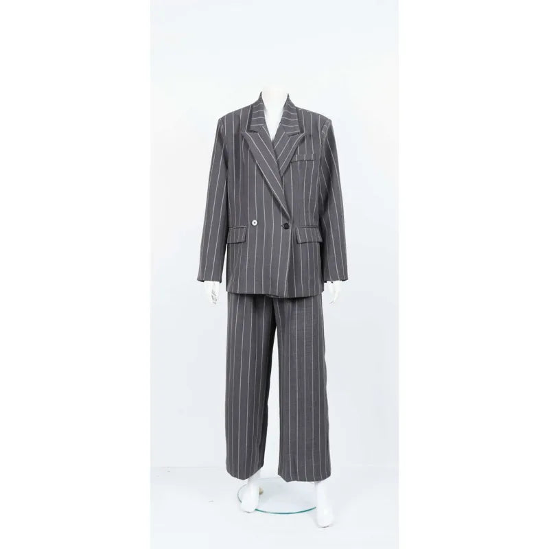 Ensemble Kimono Gris à Rayures Élégant