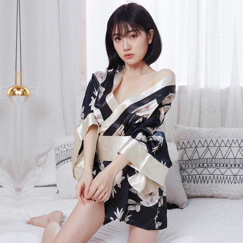 Kimono Court Femme Japonais Noir
